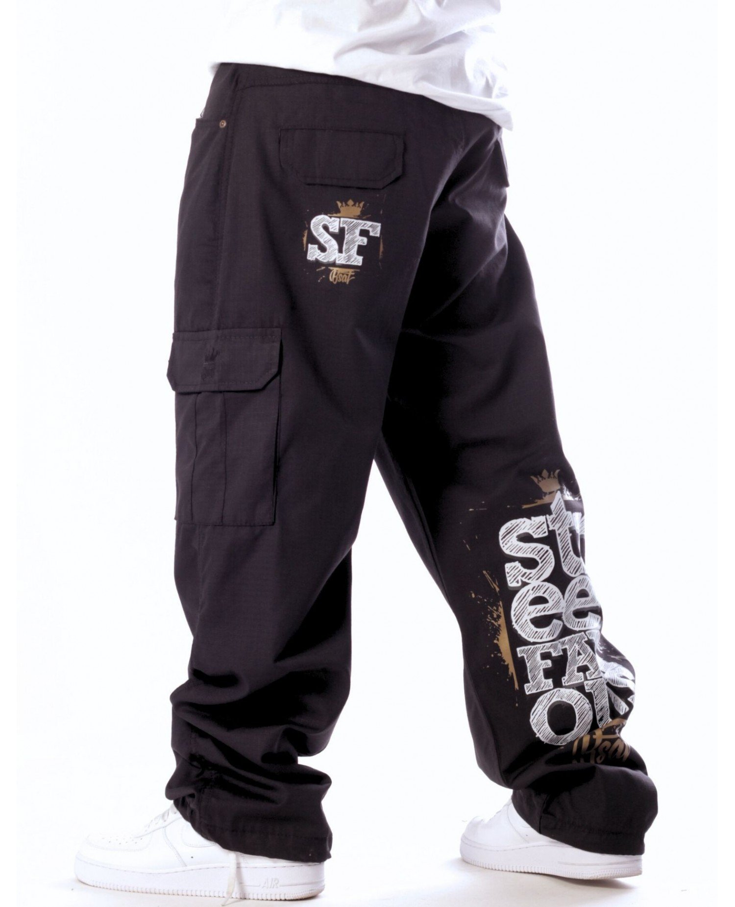 Street Famous Baggy Cargo Pants Black by BSAT